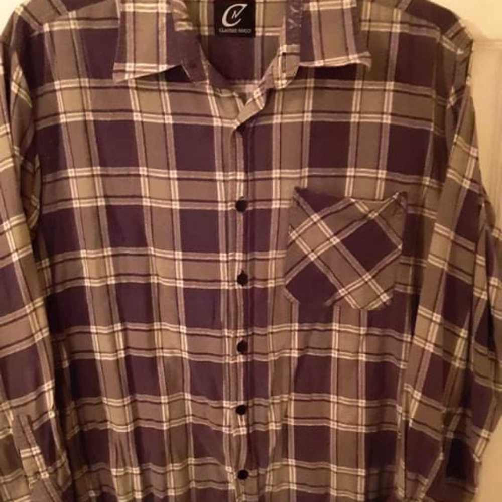 Soft flannel shirt size large from Claudio Nucci